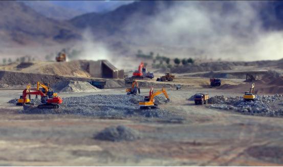 (二)盛屯矿业个股分析